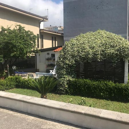 Impero 6 Lägenhet Scauri  Exteriör bild