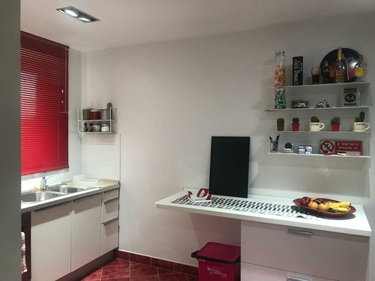 Impero 6 Lägenhet Scauri  Exteriör bild